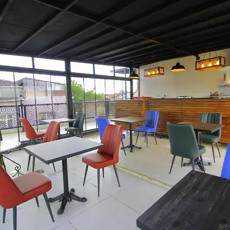 فندق Gueler Palas