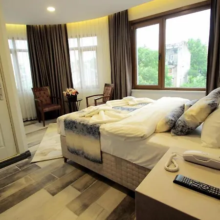 Szálloda Gueler Palas 3*